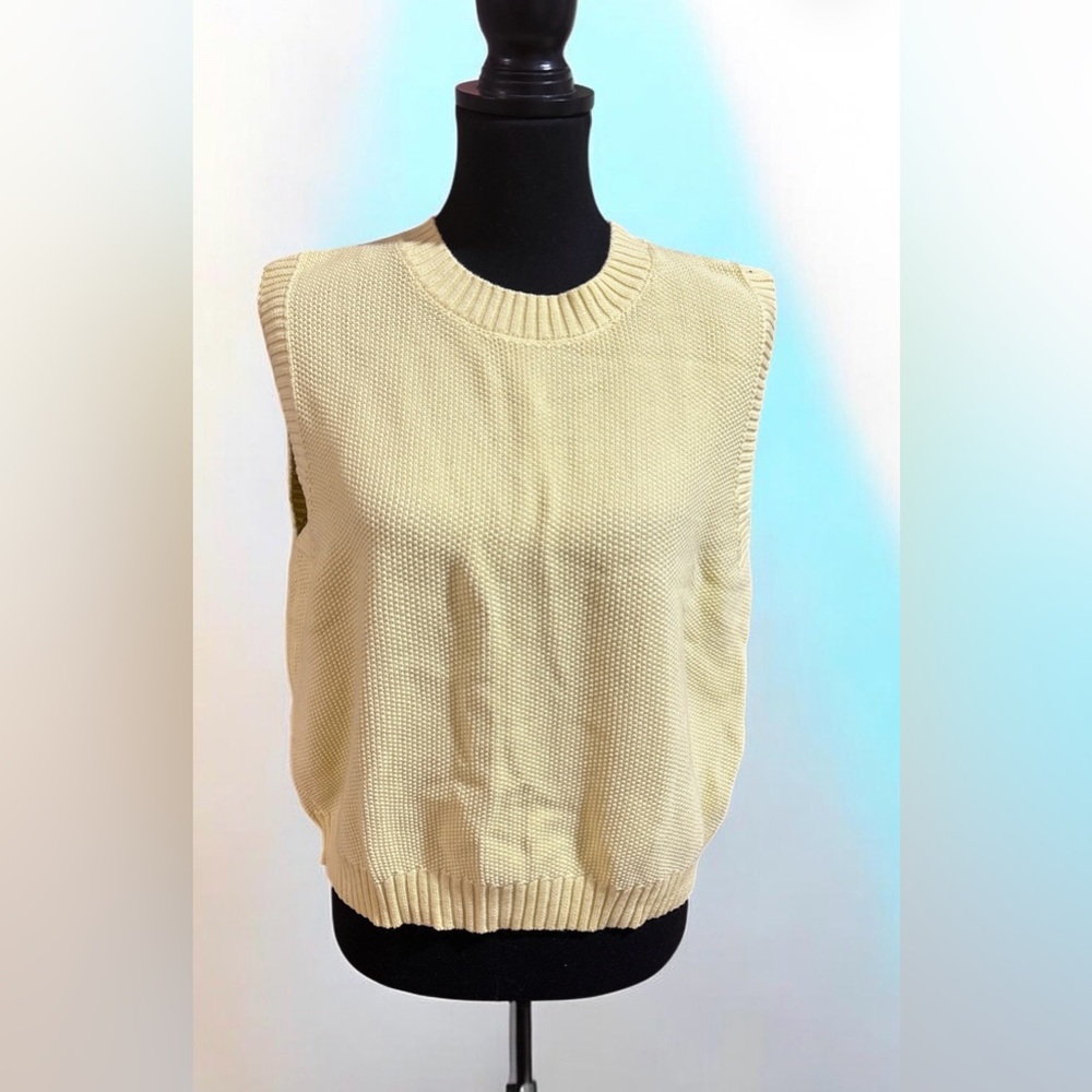 Sleeveless Knit Sweater Vest - Cream